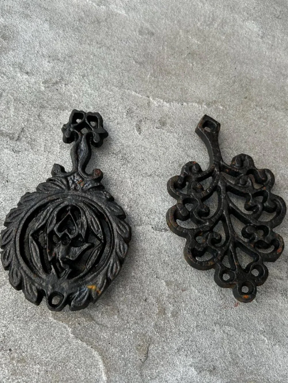 Set of 2 Cast Iron Trivet Potholders